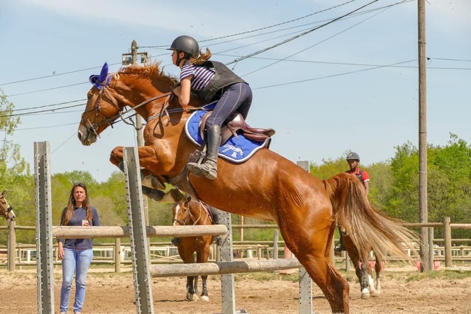 blockValue.e93b0019-444c-4f26-bf73-c361e071f5ba.cards.1.image_alt